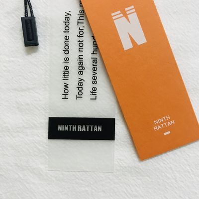L'OEM che incide le nozze vi ringrazia oscillazione Hang Tag With Rope del cartone