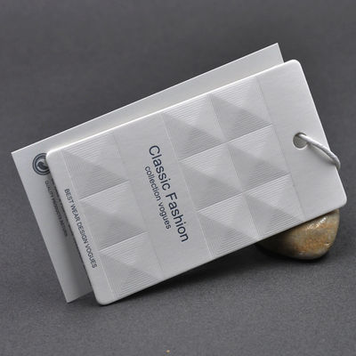 L'OEM DIY ha impresso incidere Hang Tag With String personale