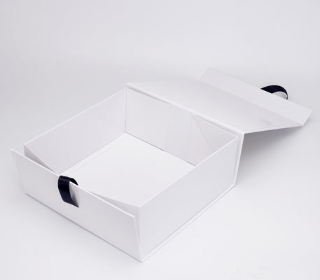 Contenitore d'imballaggio bianco piegante di carta fantasia magnetica 185g per abito