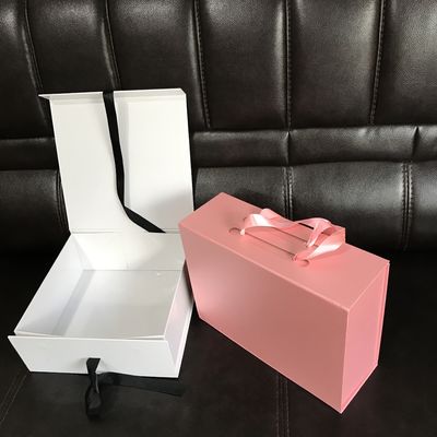 Contenitore di regalo pieghevole di PMS magnetico di piegatura CMYK di compleanno con il nastro